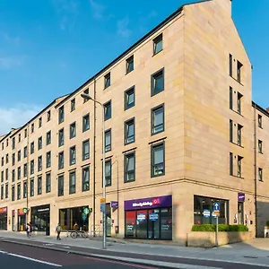 Destiny Student - Shrubhill Lägenhet