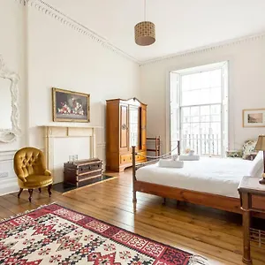 Stylish New Town Property: With Secure Off Street Parking Apartment